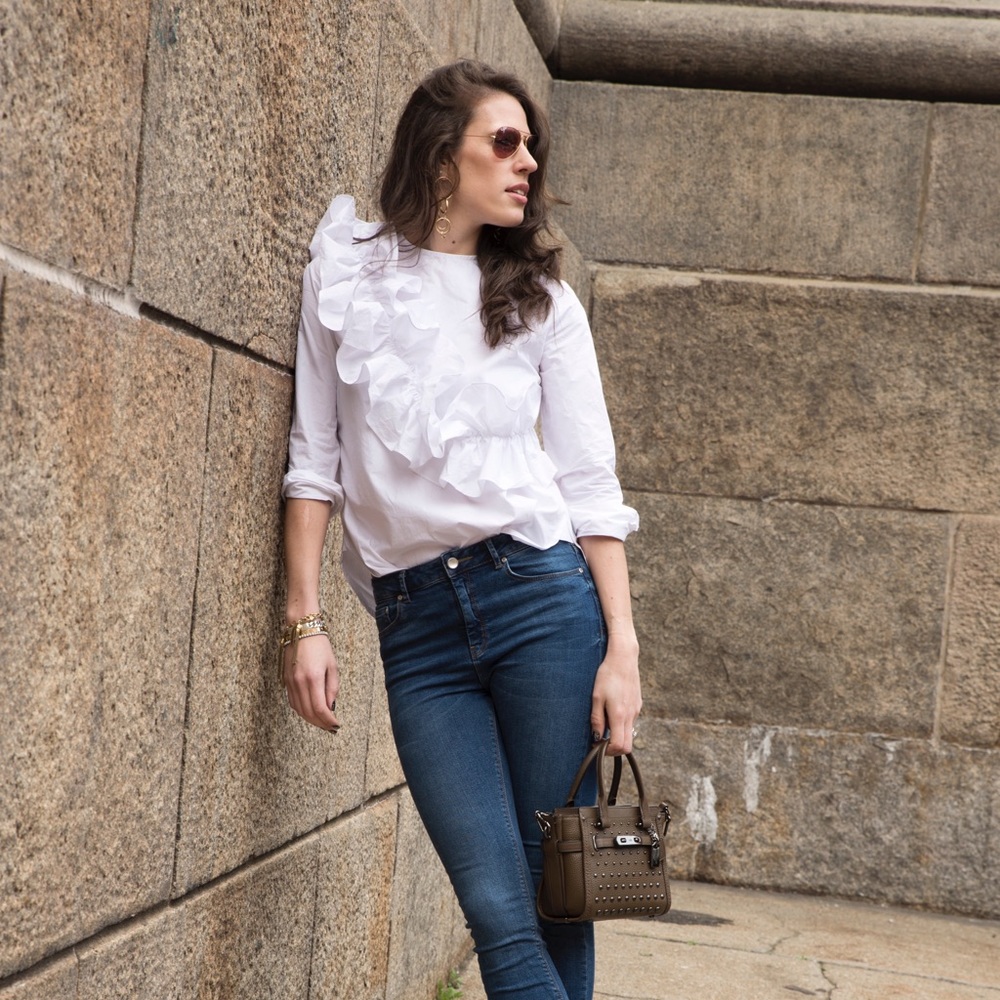 LOEIL White Ruffle Button Down Shirt